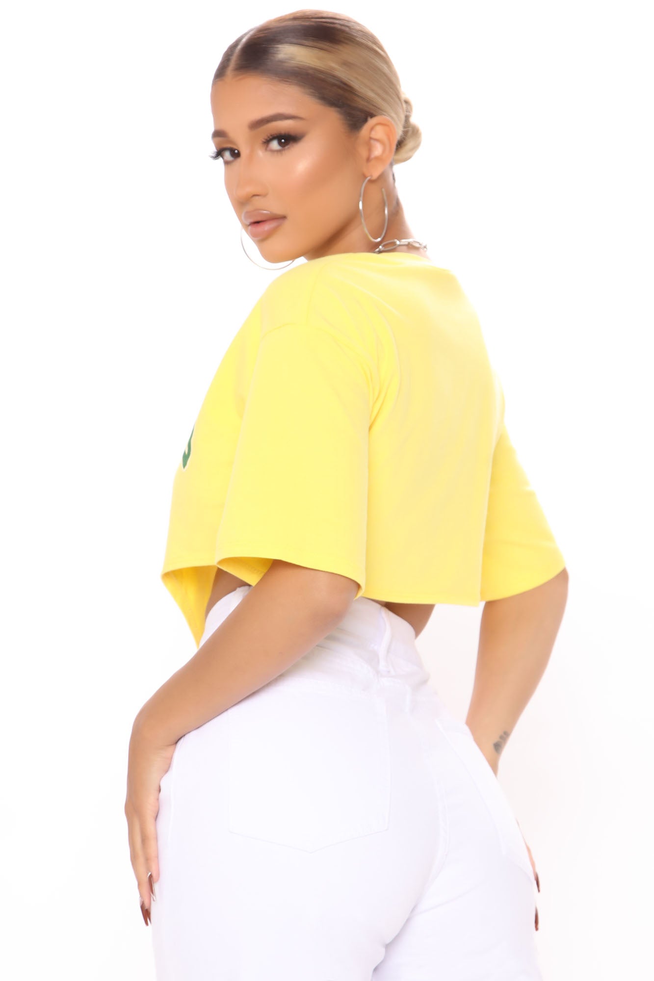 05-28-21Studio4_CE_RL_10-49-25_27_T3002FN_Yellow_1918_WG.jpg