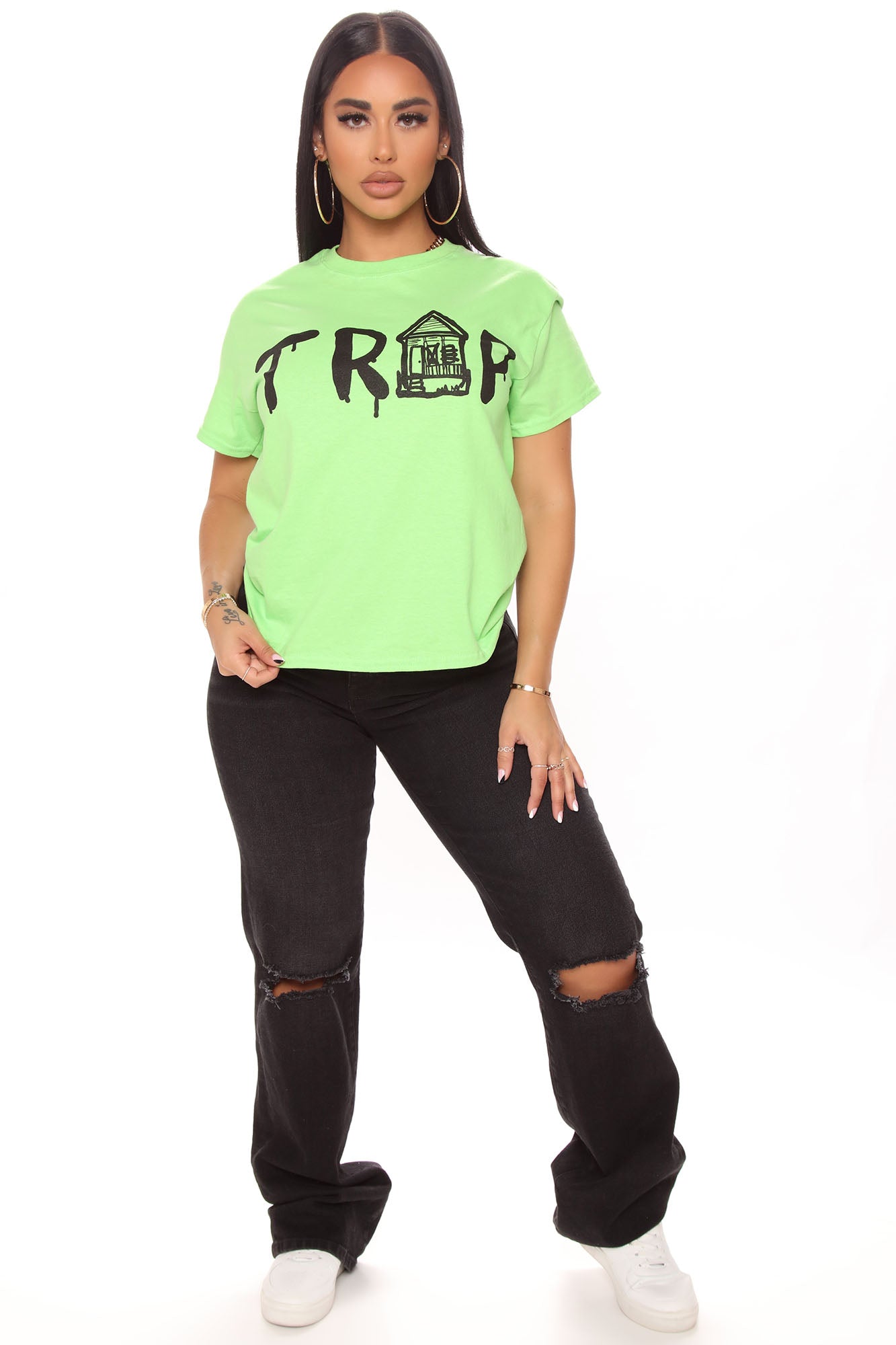 06-30-21Studio4_SN_KG_14-30-14_45_MGA1278_NeonGreen_0044_WG.jpg