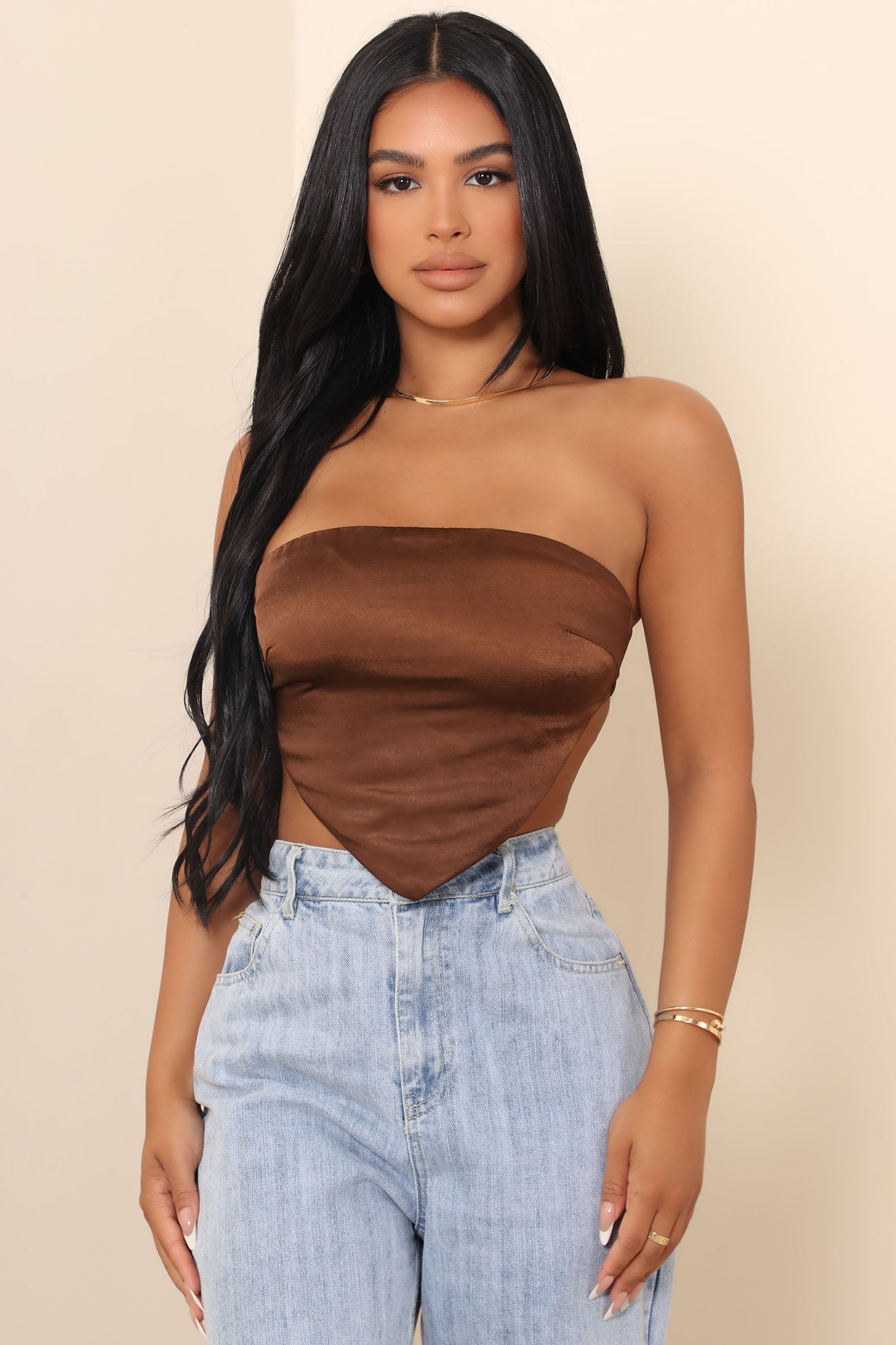 07-14-21Studio6_ME_MS_11-03-21_33_8519HTNV_Chocolate_5465_WG.jpg