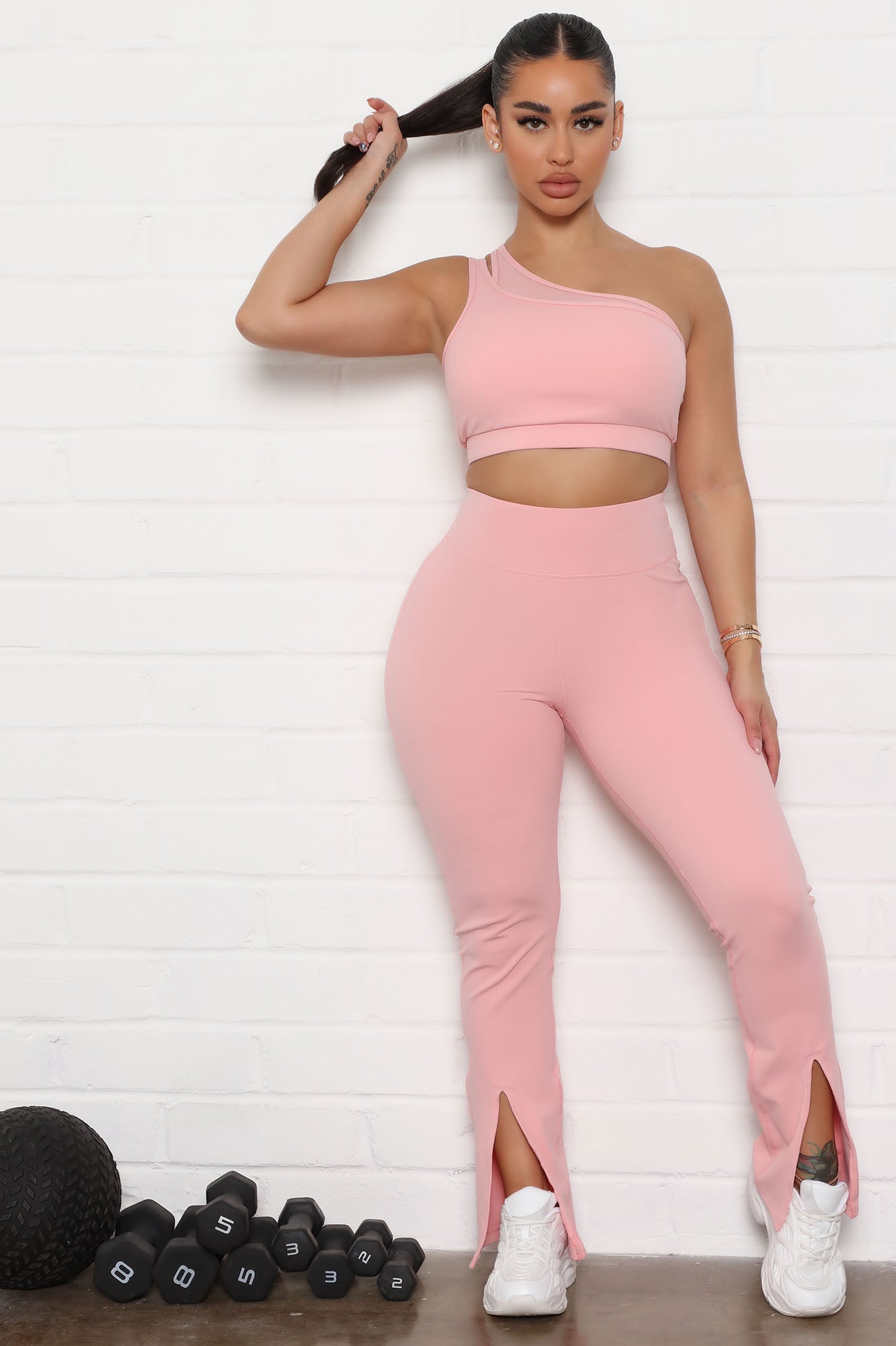 08-25-21Studio1_ME_RL_10-19-36_15_SWSS0382B_Peach_0439_KL.jpg