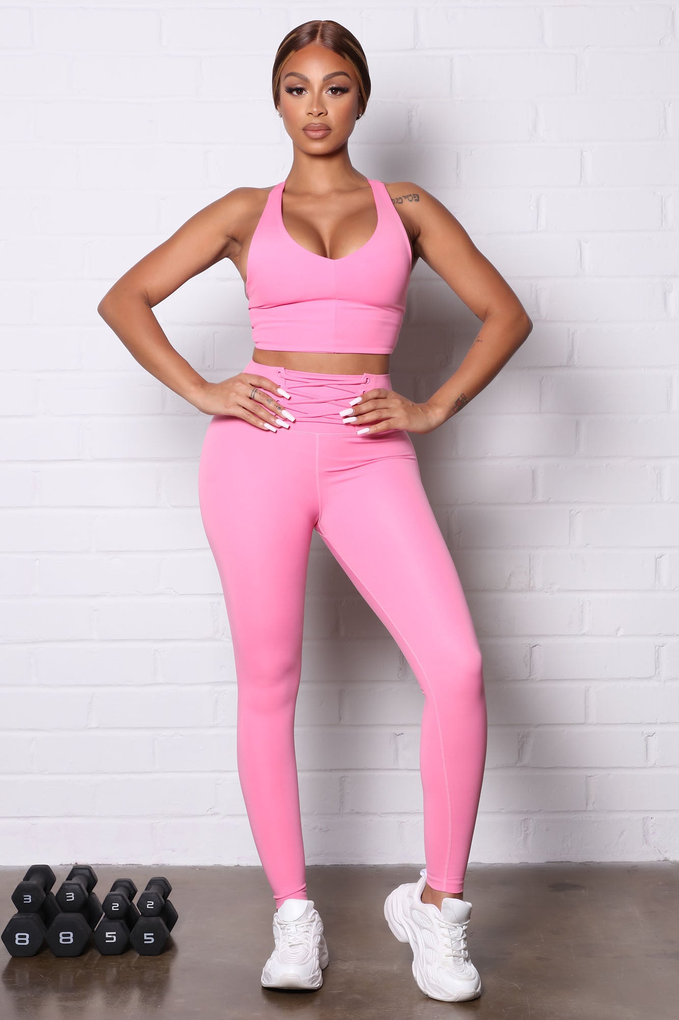 09-14-21Studio5_CE_RL_14-46-31_68_ZDNS1215T_Pink_8328_DC_DC.jpg