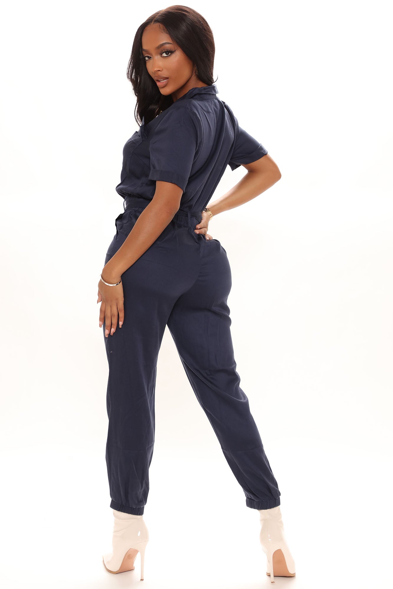 09-20-21Studio1_CE_TB_15-07-48_58_BP05490L_Navy_0889_WG.jpg