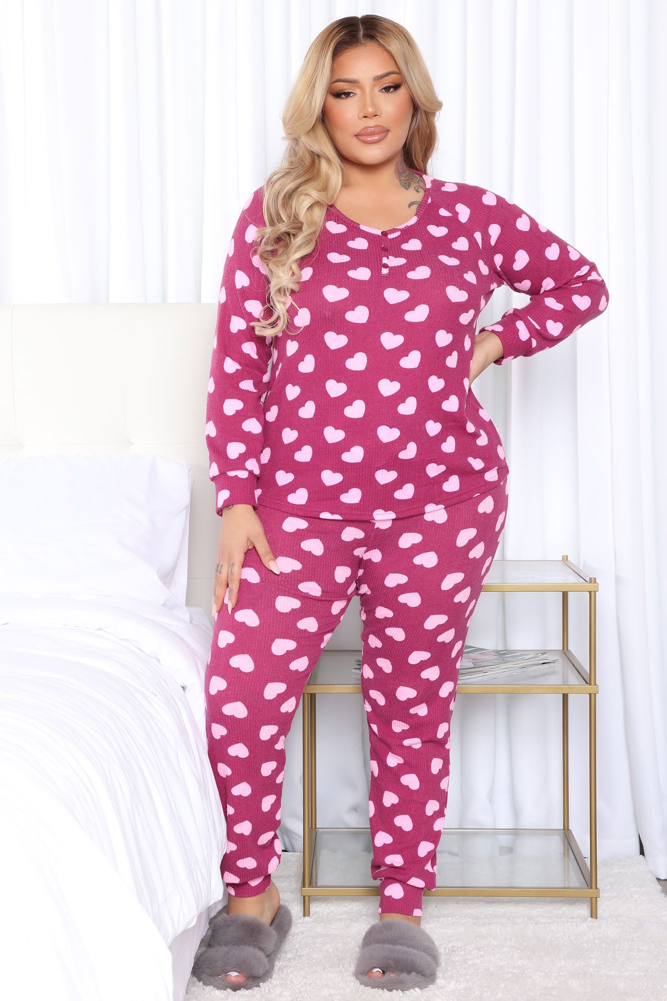 11-01-21Studio1_ME_DJ_10-30-47_11_2JI018_Purple_11870_PLUS_MH.jpg