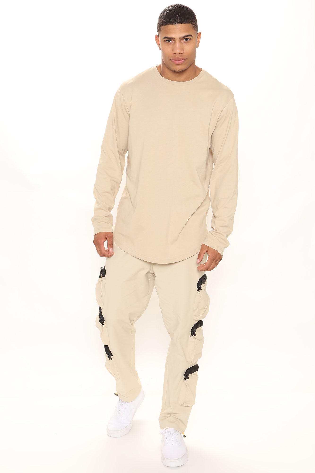 12-14-21Studio2_KJ_DJ08-35-16_2_SCLSTEE_Sand_5037_PB.jpg