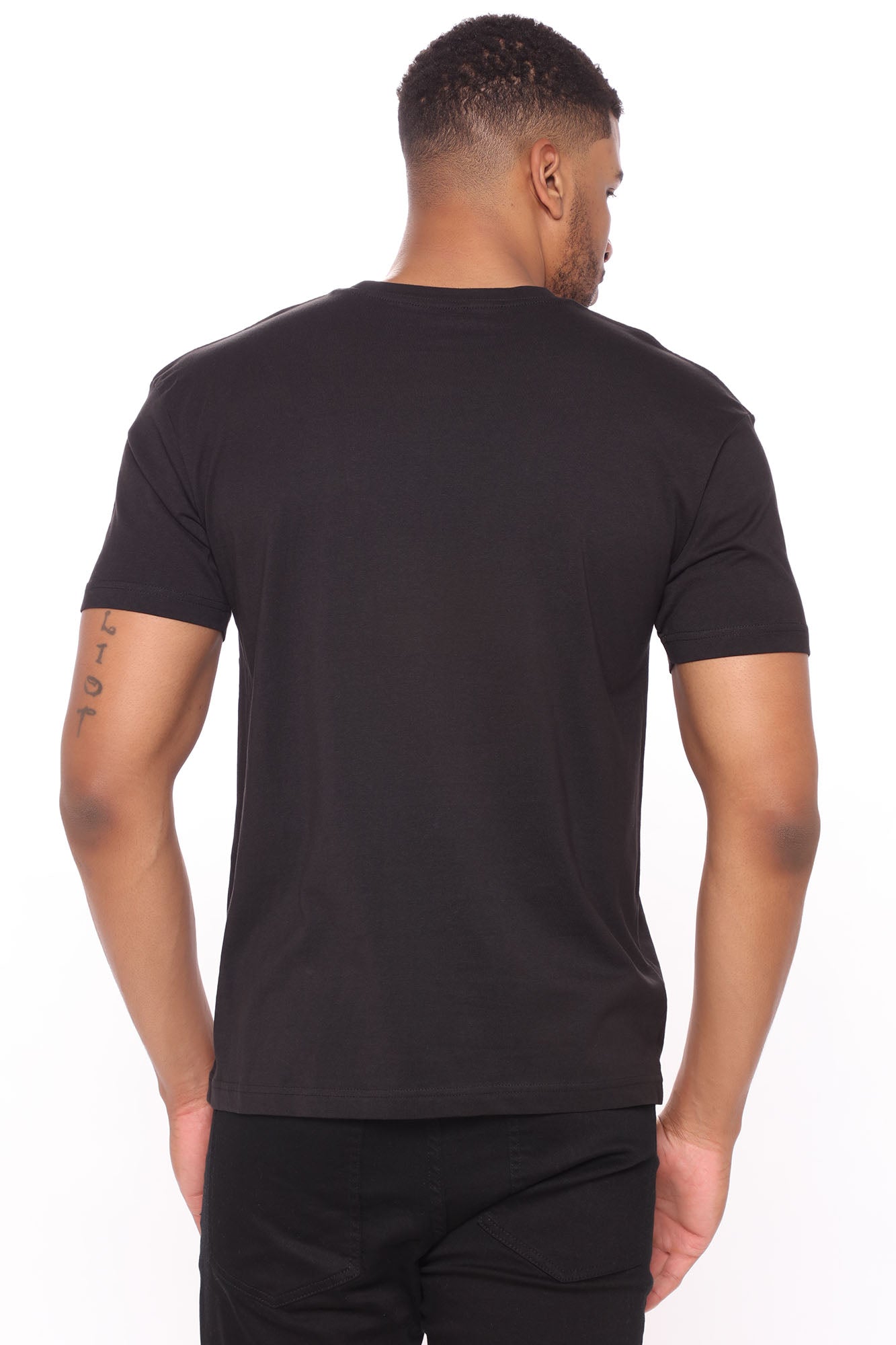 3-09-21Studio3_RT_MJ_15-51-01_137_Shirt_10_80349__RA.jpg