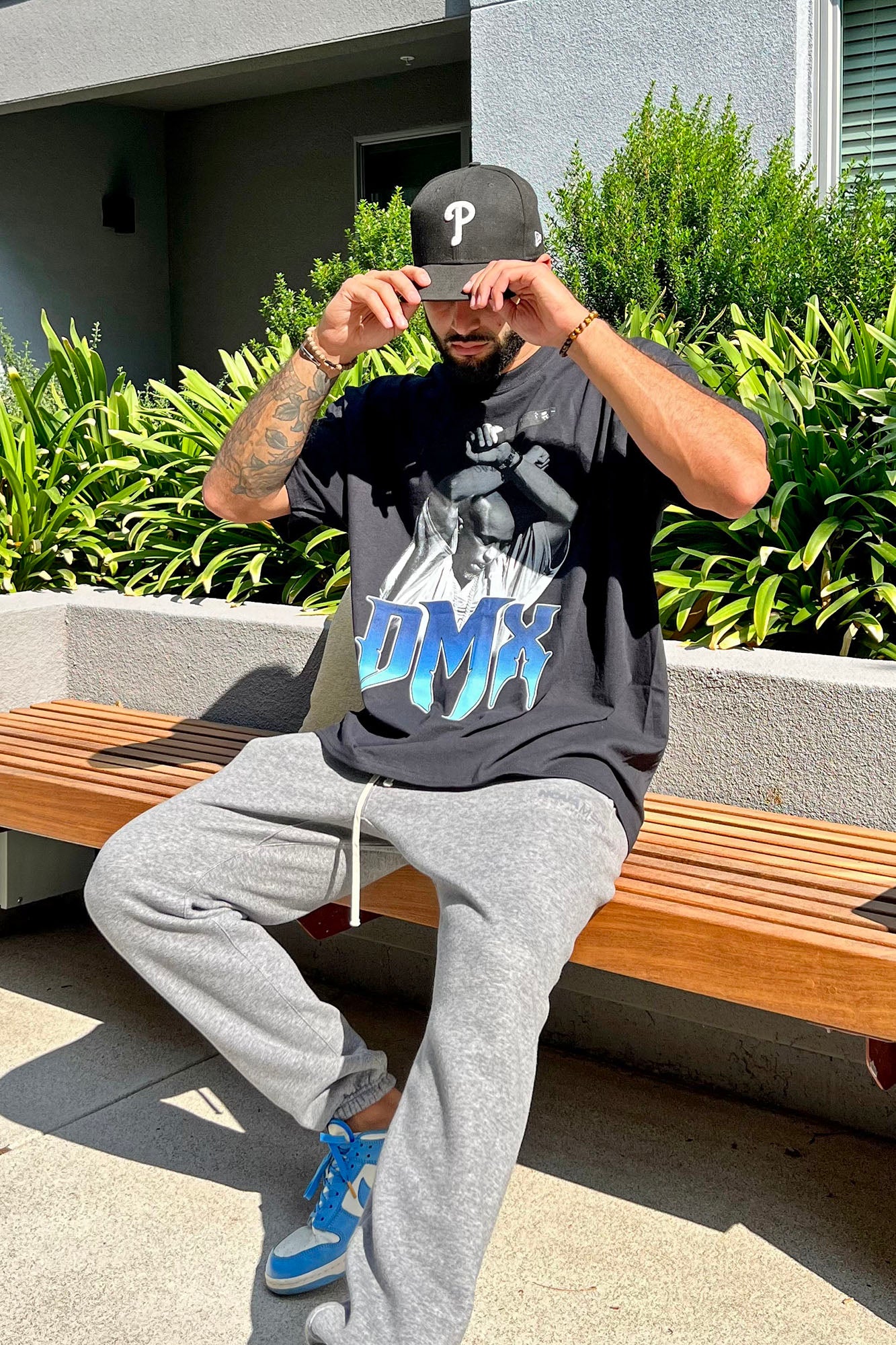 DMXAnthemShortSleeveTee-Black_MER_707c545e-6184-4d2a-9579-3d63f331e242.jpg