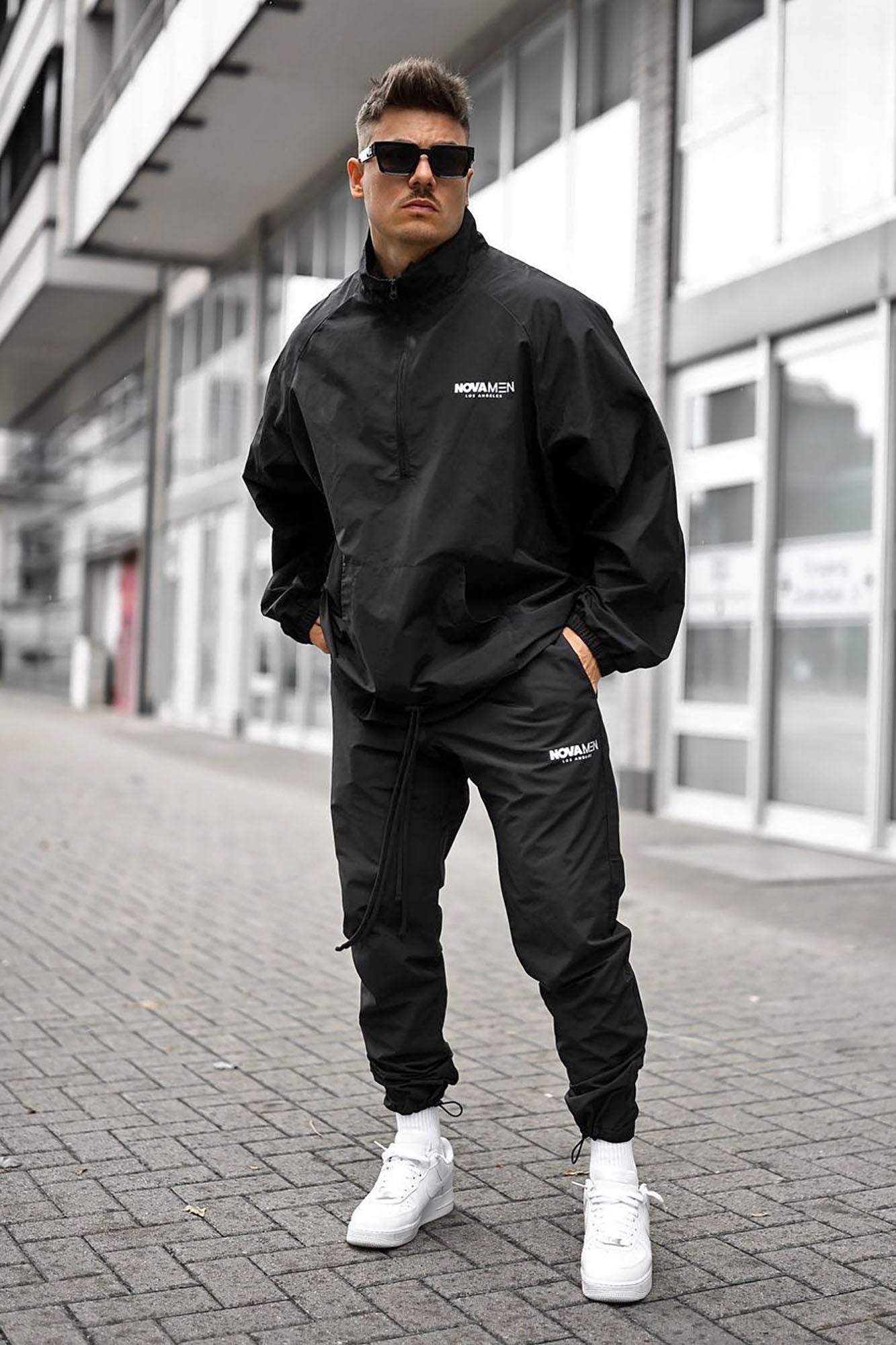 NovamenAnorak-Black_mer.jpg