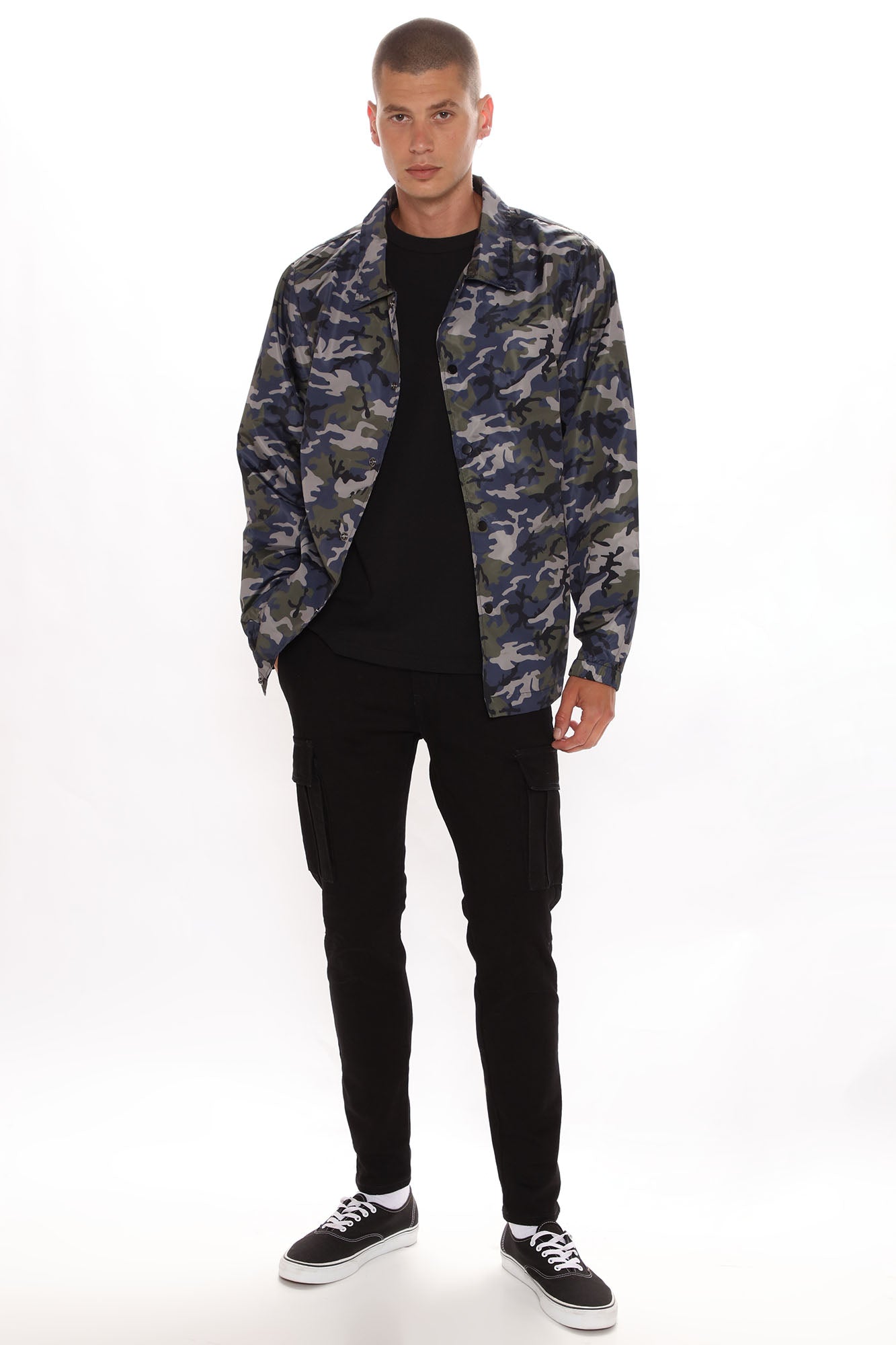 08-12-21Studio3_SN_KG_13-14-24_97_2021691665_Camouflage_0356_PB.jpg