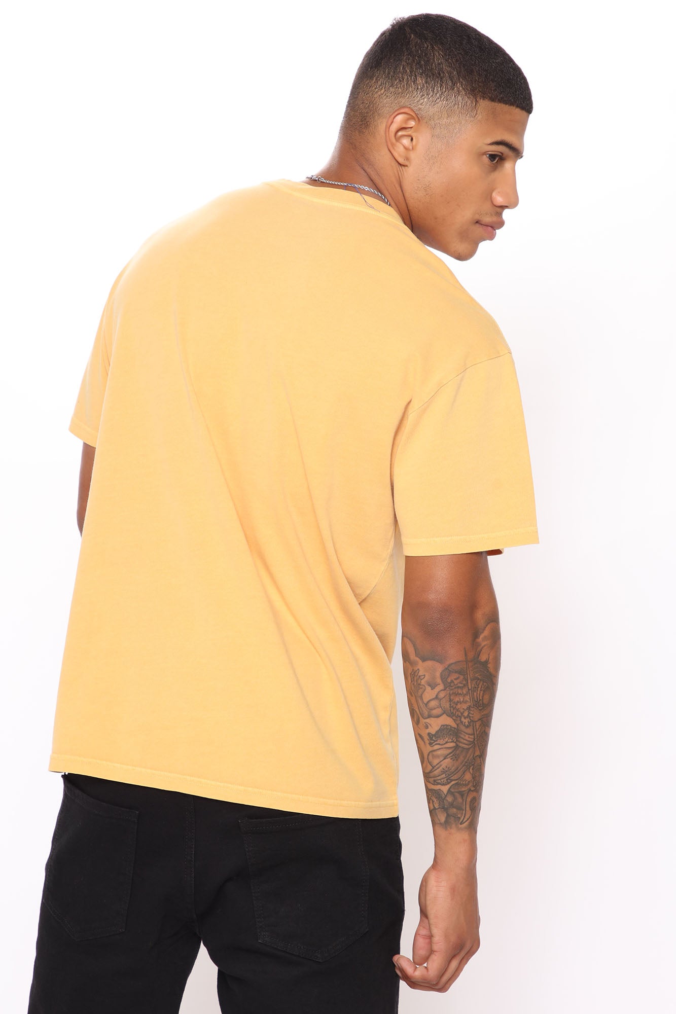 10-14-21Studio4_RT_DJ_13-02-34_67_FNMH770_Yellow_P_4855_PB.jpg