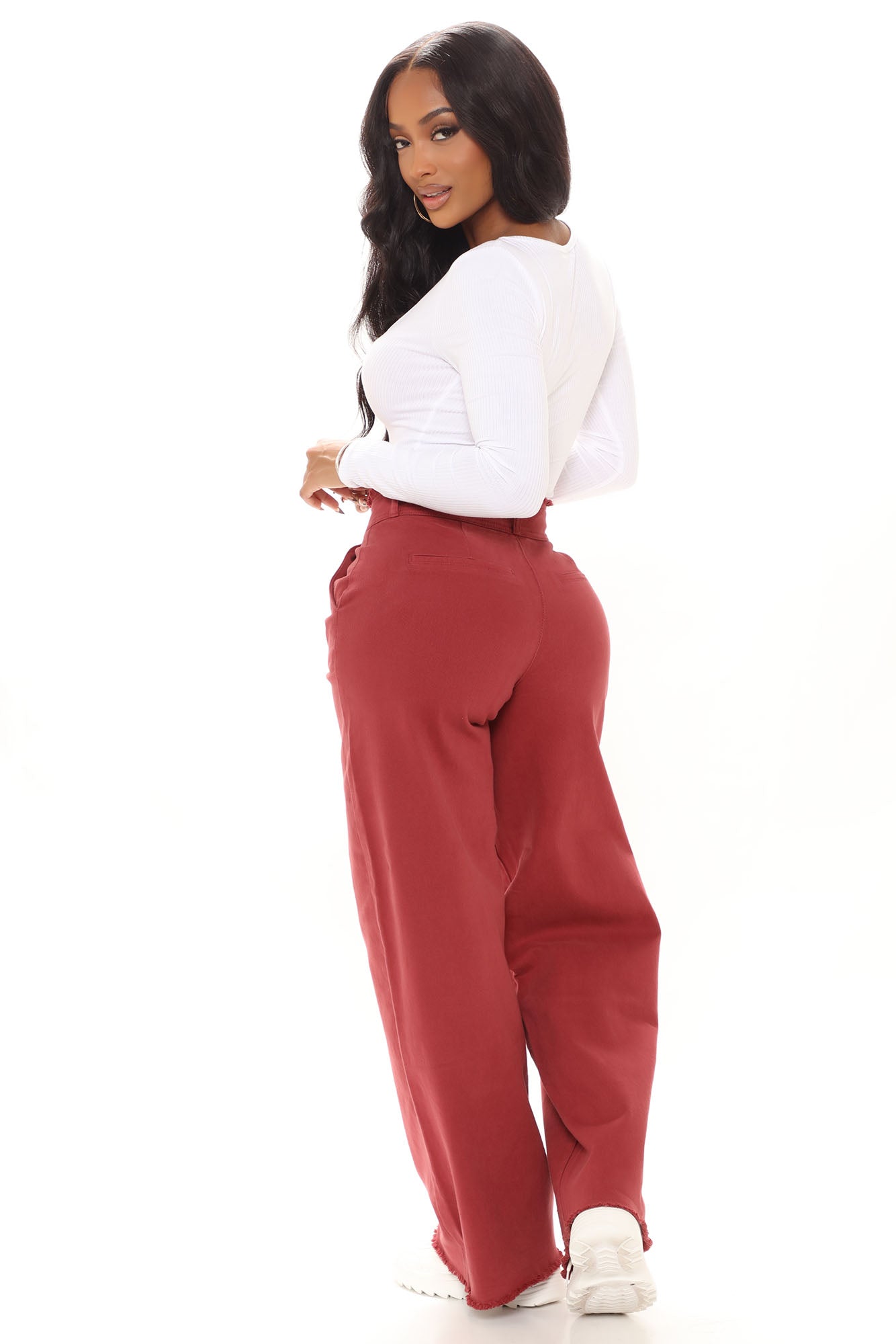 10-15-21Studio1_RT_MJ_11-15-27_16_FN23612F17_Wine_1046_KL.jpg