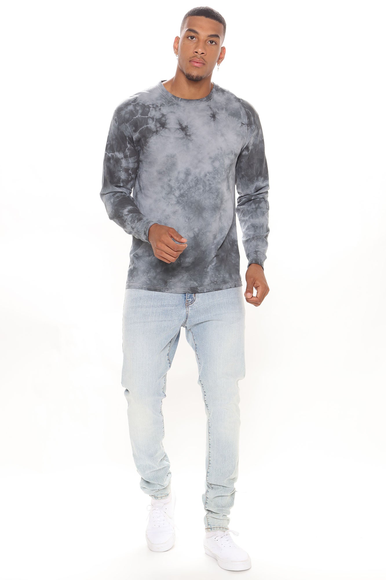 10-28-21Studio1_RT_DJ_09-53-38_10_2021326785_BlueSilver_P_6954_PB.jpg
