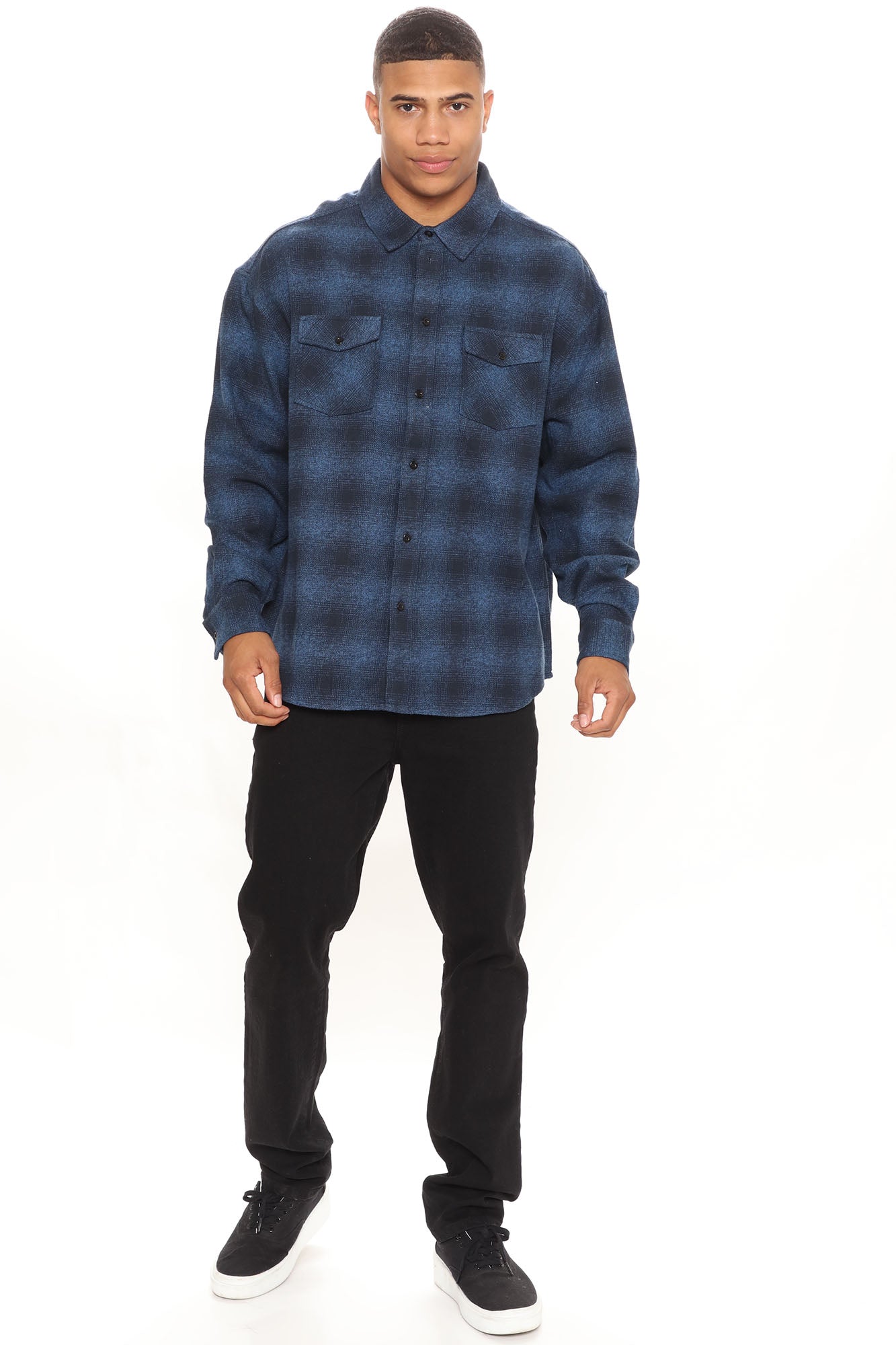 11-02-21Studio1_ME_MJ_10-26-54_34_FNMN154_Bluecombo_9537_EH.jpg