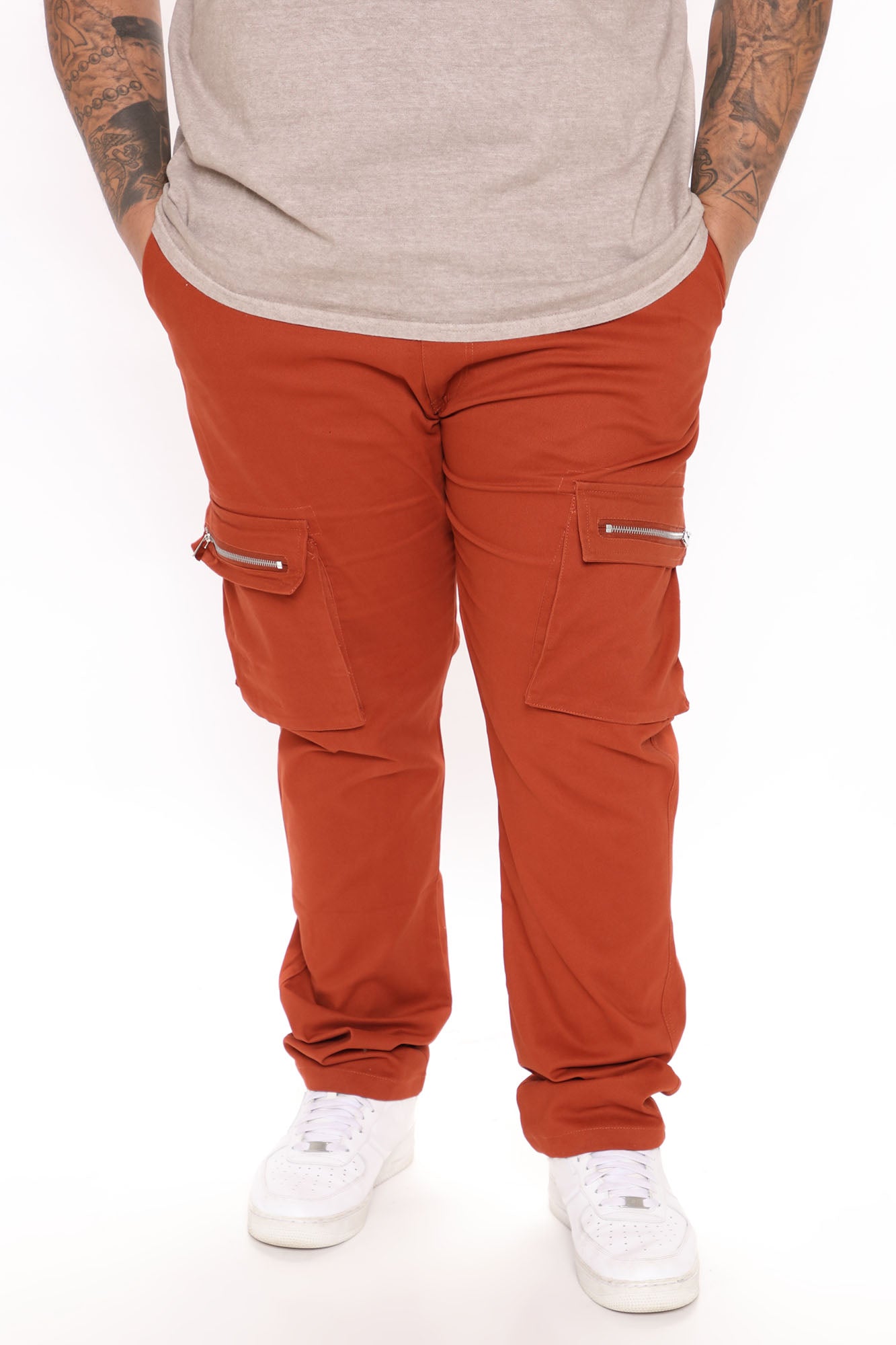 11-12-21Studio4_KJ_DJ_14-01-40_72_FW21B825_Brown_1415_PLUS_KL.jpg